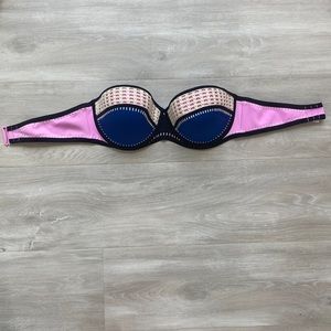Victoria’s Secret bikini top. Blue and pink 36D. Like new